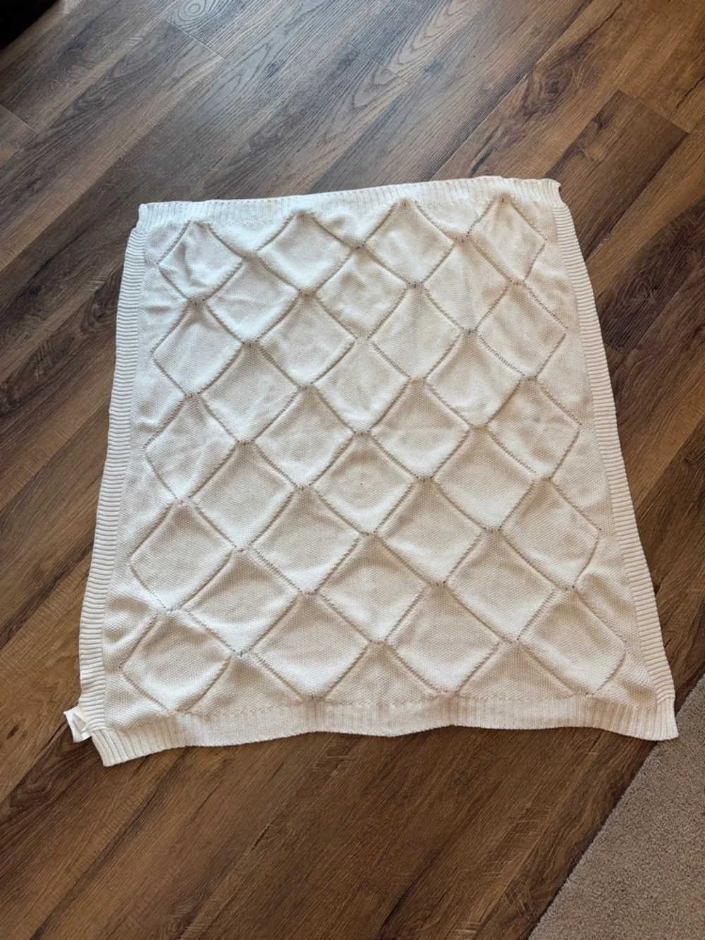 White Pom Pom Knit Baby Blanket made in India